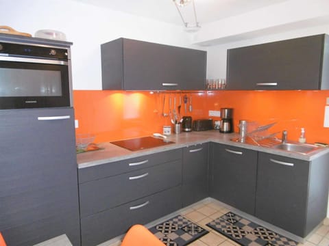 Maisonnette JIKEL à 50 m de la plage Apartment in Brittany