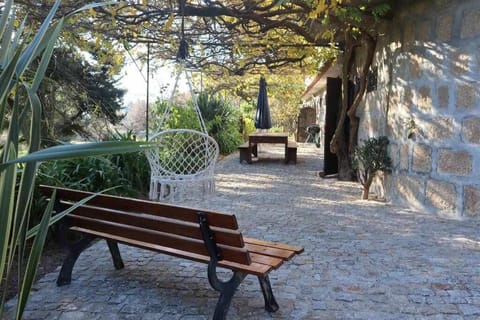 Casa da Alvarinha Privada rodeada de Natureza Villa in Porto District