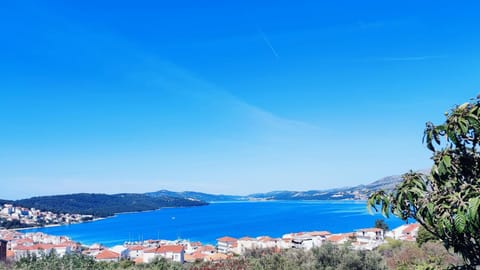 Natural landscape, Mountain view, Sea view