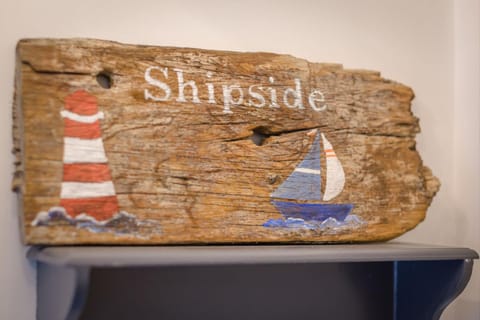 Shipside - spacious, stylish patio garden flat Apartment in Eastbourne