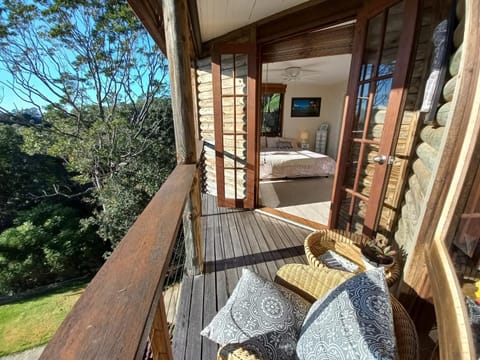 The Junglehouse Noosa Nature lodge in Noosa Shire