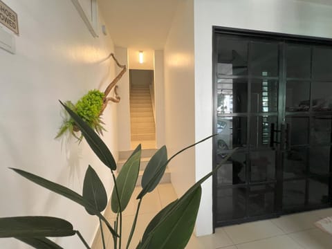Cozy Suite for 2 - 6 pax near Kek Lok Si & Penang Hill, Dual key system Location de vacances in George Town