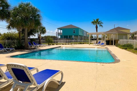 Coral Reef Gataway House in Rockport