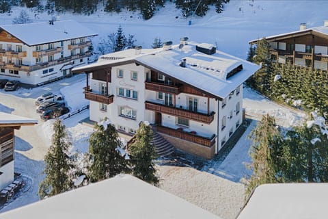 Property building, Bird's eye view, Winter