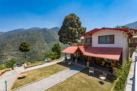 Seclude Ramgarh Willows Bed and Breakfast in Uttarakhand
