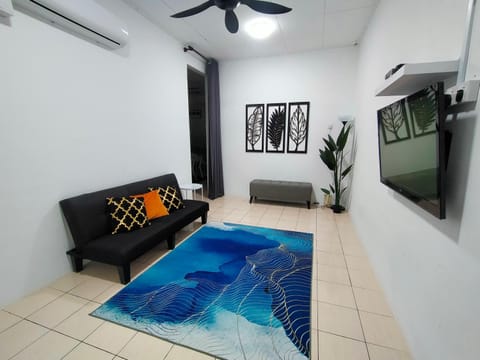 Kak Zai Homestay Port Dickson With Private Pool House in Port Dickson