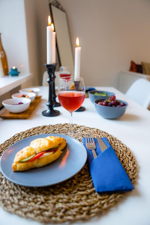 Kotoisa & Tyylikäs Keskusta-asunto Neljälle! Apartment in Finland