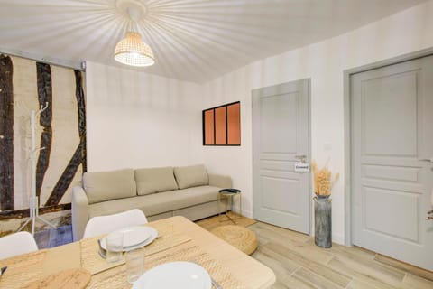 Le Langeais Cocoon in the heart of Les Halles Condo in Saint-Cyr-sur-Loire