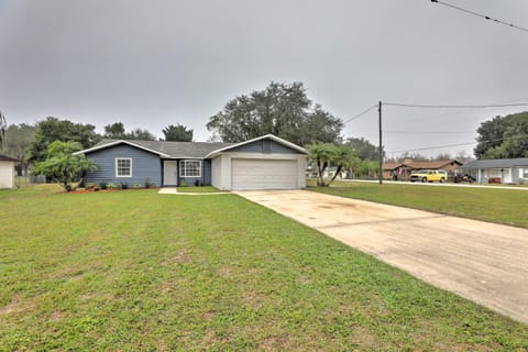 Updated Tavares Retreat Less Than 1 Mile to Boat Ramp Casa in Tavares