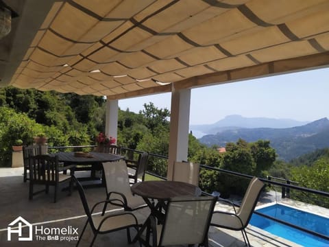 Villa VERA - private villa for 8 guests with pool Chalet in Euboea