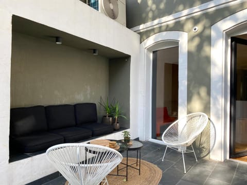 Superbe maison avec patio - Famille - Entreprise Alojamiento y desayuno in Toulouse