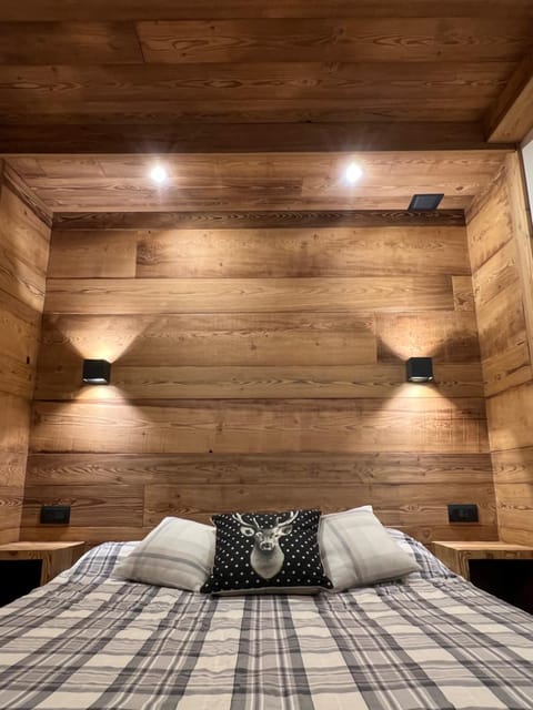 Wooden House “Campo Smith” Apartment in Bardonecchia