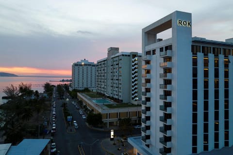 ROK Hotel Kingston Tapestry Collection By Hilton Hotel in Kingston