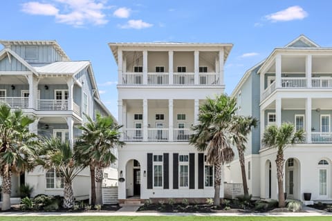 Wave & Sea House in Port Aransas