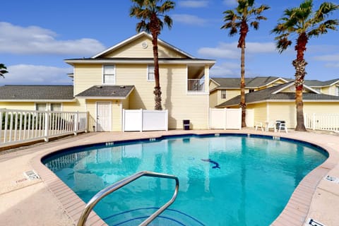 Beach Haven Unit 201 House in North Padre Island
