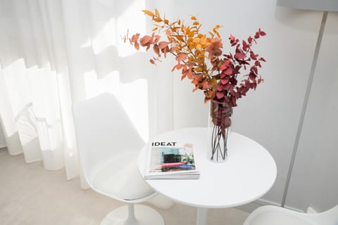 The Luxe Lake - Duke Housing Apartment in Créteil