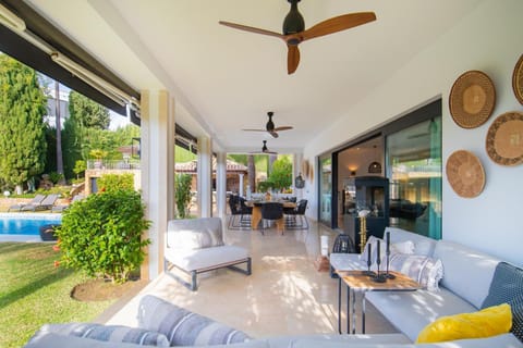 Villa Flores Villa in Marbella