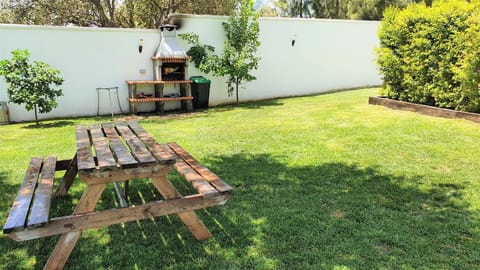 VILLA OASIS Casa Rural ideal Familias y grupos Country House in Sierra de Cádiz