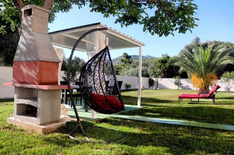 Patio, BBQ facilities, Garden