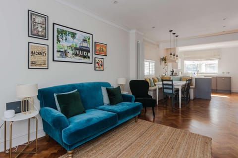 Newly Refurbished 4 Bedroom House in East London Apartment in London Borough of Hackney