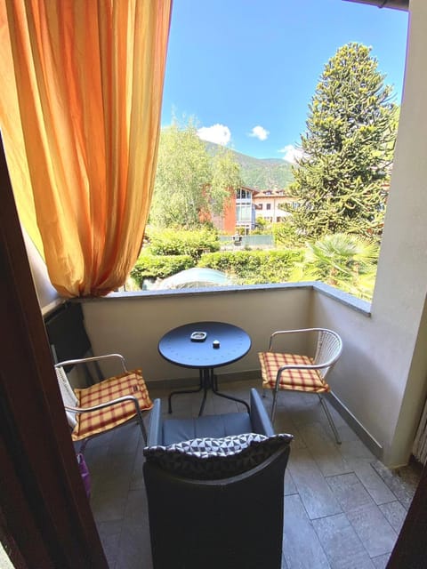 Balcony/Terrace, Inner courtyard view