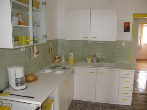 Apartment in Bol with sea view, balcony, air conditioning, WiFi 3416-2 Apartment in Bol