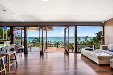 A place of peace where heaven meets the ocean House in Kailua
