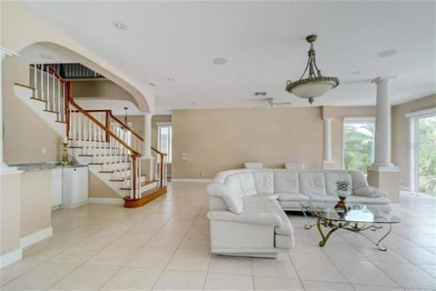 Sweet Escape - Monthly Beach Rental home House in Clearwater Beach