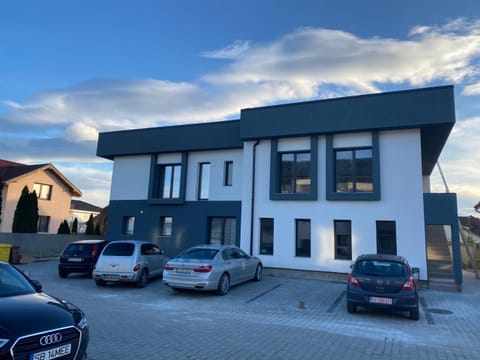 New House 2 Alojamiento y desayuno in Sibiu