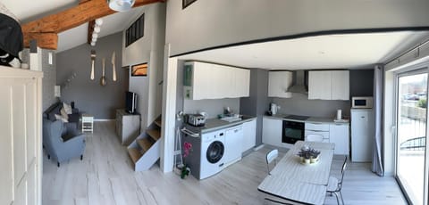 Kitchen or kitchenette, Living room, Dining area