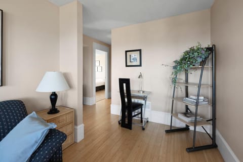 Executive pet friendly lower suite with ocean view Condo in Ladysmith