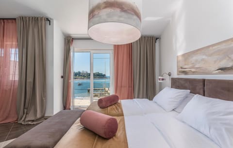 Bedroom, Sea view