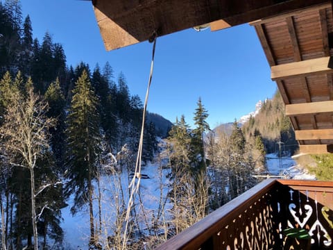 Nearby landmark, Natural landscape, Winter, View (from property/room), Balcony/Terrace, Mountain view