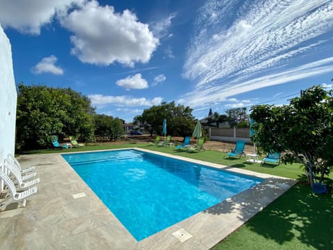 Garden, Garden view, Pool view, Pool view, Swimming pool, Swimming pool, Swimming pool, Sunrise, Inner courtyard view, sunbed, sunbed