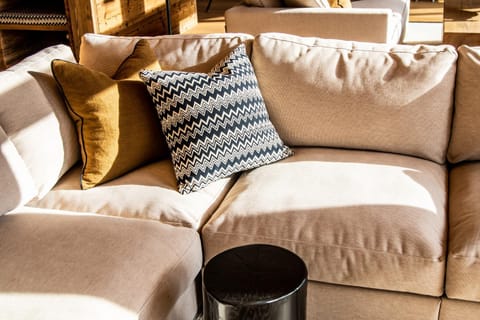 Communal lounge/ TV room, Living room