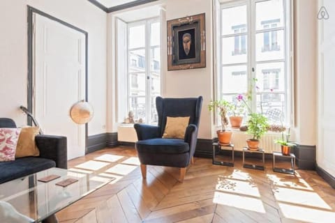 GuestReady - Part Dieu Parisian Base Apartment in Lyon