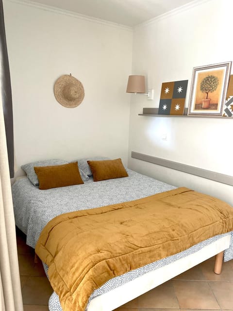 Appartement cosy Golf de Pont Royal Apartment in Mallemort