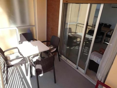 APARTAMENTOS EL SOL a 20 metros del mar Apartment in Marina Alta