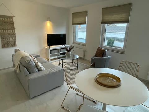 Le Relax by La Dame de Coeur - Logement zen urbain Apartment in Wallonia, Belgium
