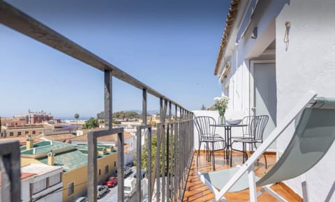 PEDREGALEJO Beach & City Premium 8PAX Apartment in Malaga