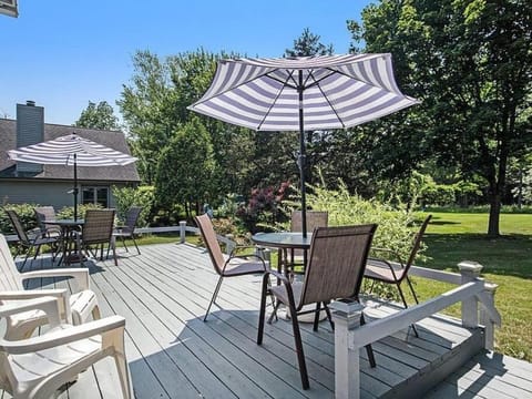 Patio, Garden, Seating area