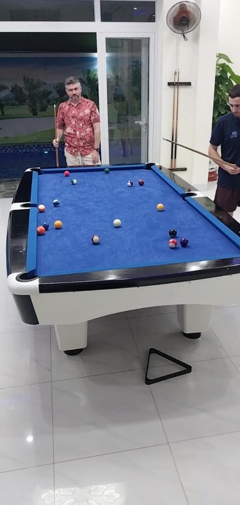 People, Billiard, Game Room, group of guests