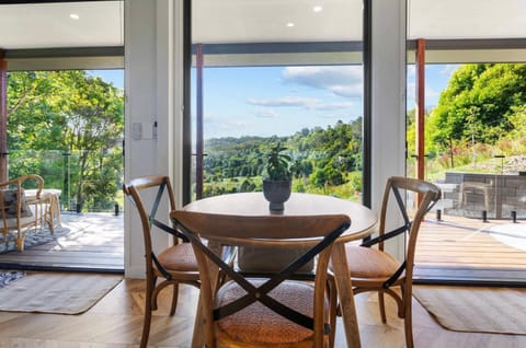 Balcony/Terrace, Dining area