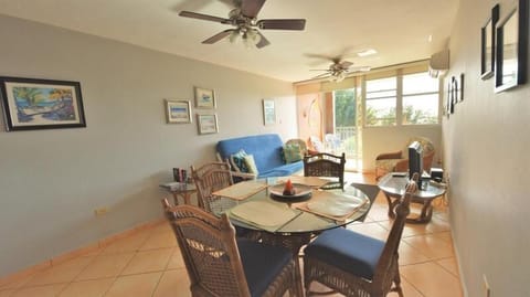 Living room, Dining area, fireplace