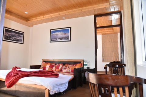 Stonewood Bed & BreakFast(Homestay) Bed and Breakfast in Shimla