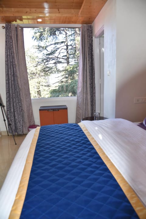 Stonewood Bed & BreakFast(Homestay) Bed and Breakfast in Shimla