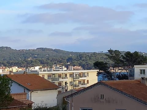 cosy studio clim mer 1mn Apartment in La Seyne-sur-Mer