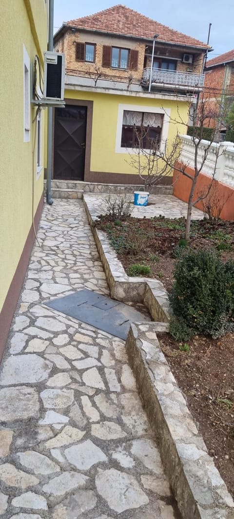 Apartman JOZIC Apartment in Šibenik-Knin County, Croatia