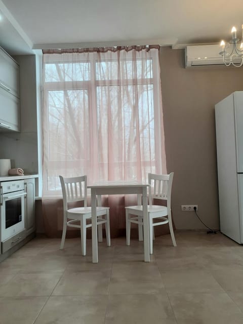 Двокімнатна , Троєщина, район 2, ТЦ район Apartment in Kiev City - Kyiv