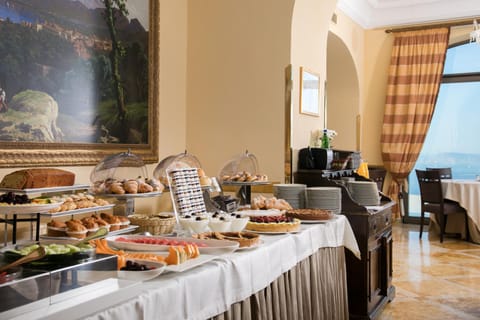 Due Golfi Grand Hotel Hotel in Massa Lubrense